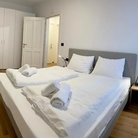 App. Central Living 4 *